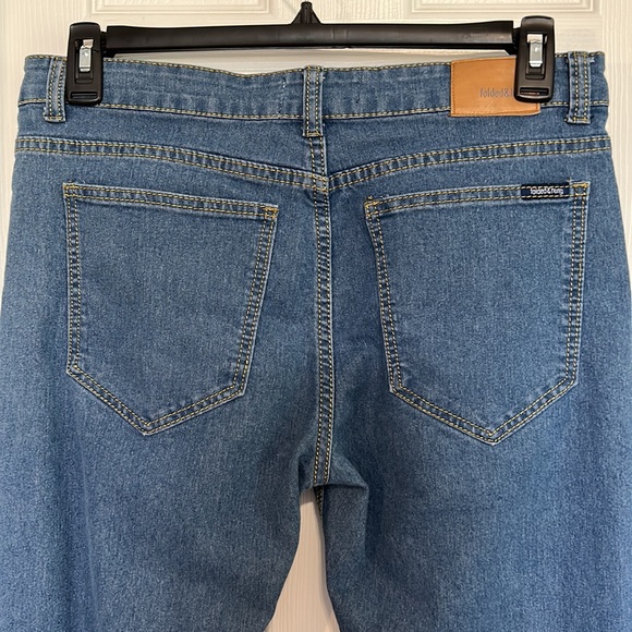 Folded & Hung Cuffed Jeans - Picture 6 of 12